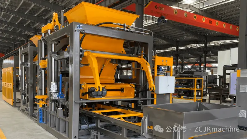 Mesin Pembuatan Blok Didorong Servo: Mengurangkan Kos Elektrik sebanyak 30–50% dengan Teknologi Cekap Tenaga